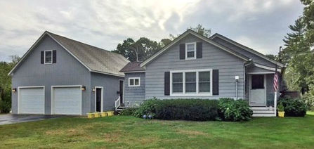 104 Old Post Road  Kittery, Maine 03904